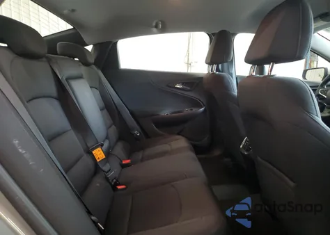 2018 Chevrolet Malibu Lt z USA, uszkodzony, nr VIN 1G1ZD5ST4JF214075